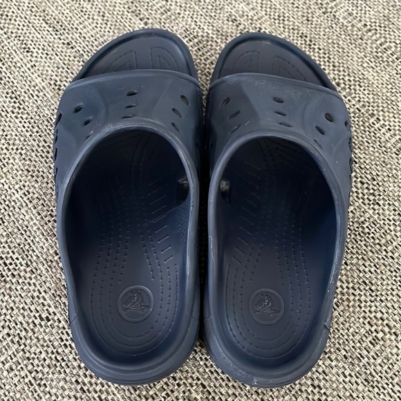 CROCS SHOES - Picture 1 of 10